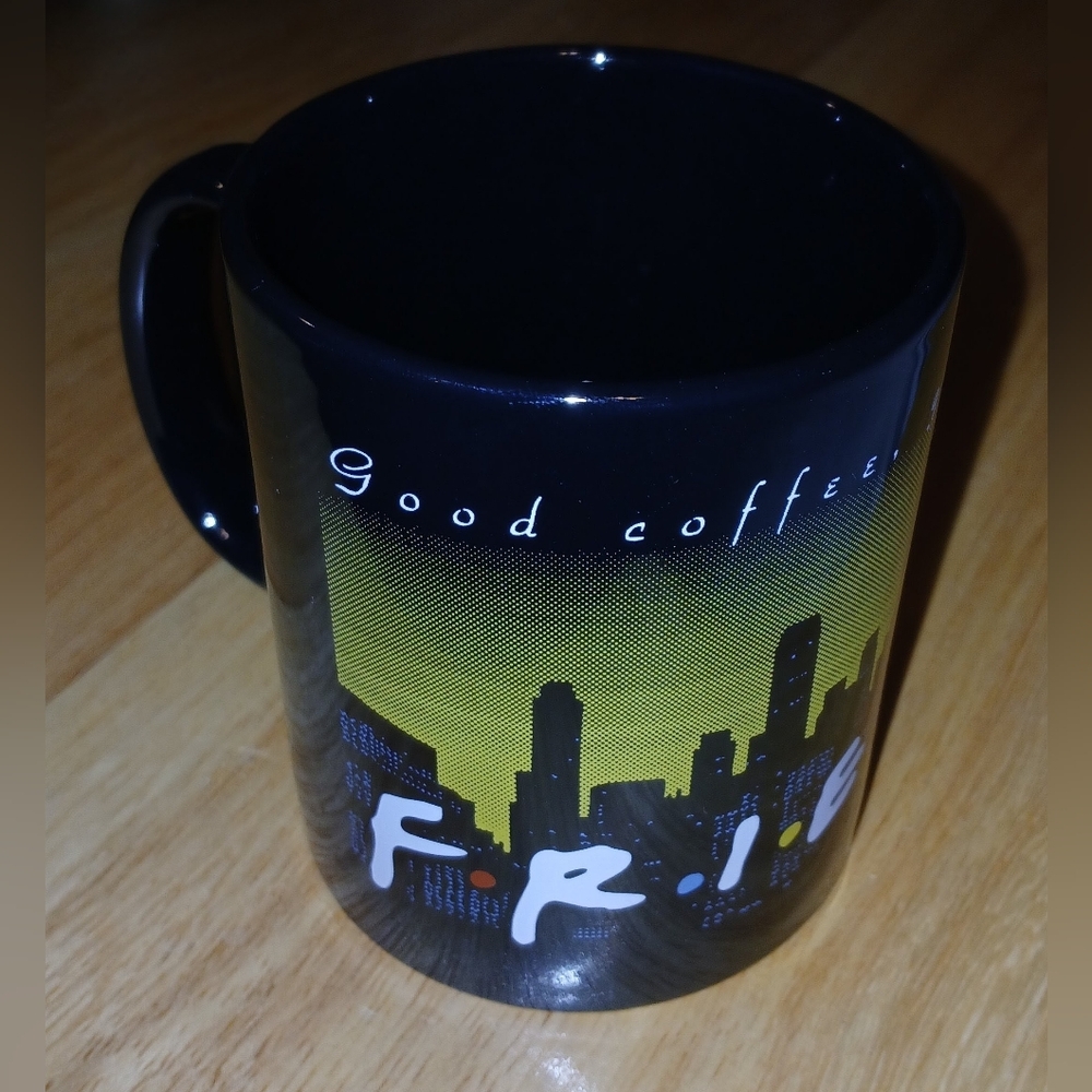 🆕️ FRIENDS TV Show 🗽🏙 NYC Skyline 🏙🗽Mug